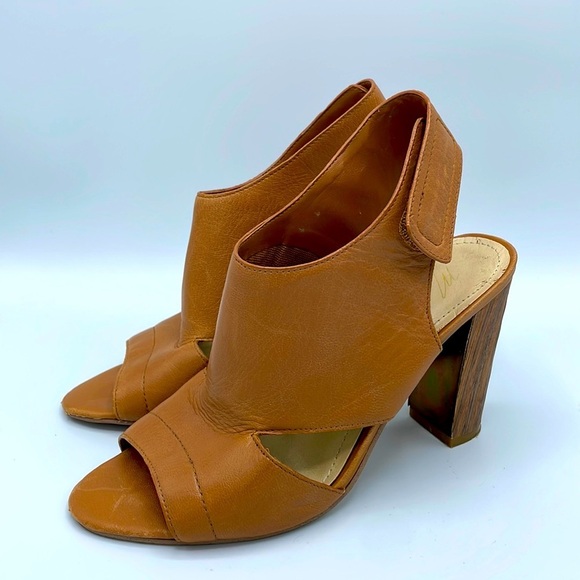 Marc Fisher Leotie Sandal Size 7 - Picture 1 of 7